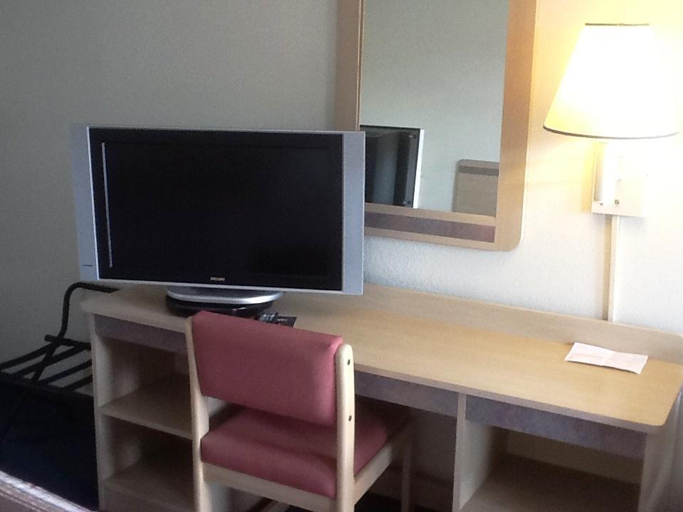 Rodeway Inn Elkton Ruang foto
