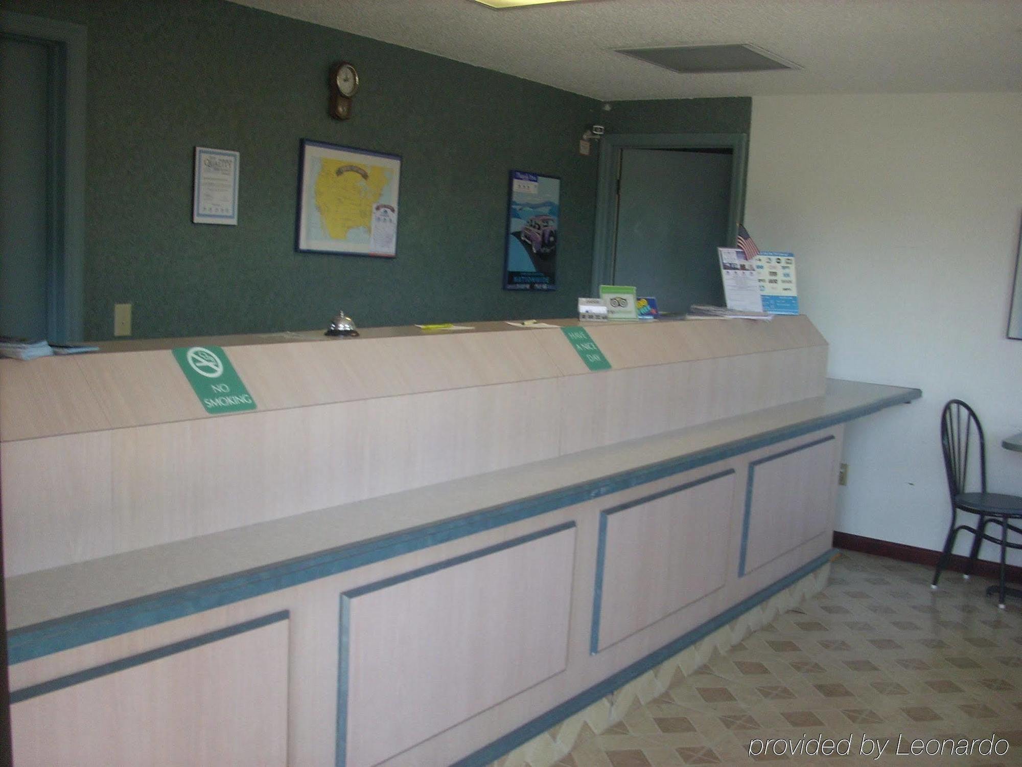 Rodeway Inn Elkton Bagian luar foto